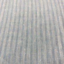 Lade das Bild in den Galerie-Viewer, blau gestreiftes Muster eines Geschirrtuches aus Leinen